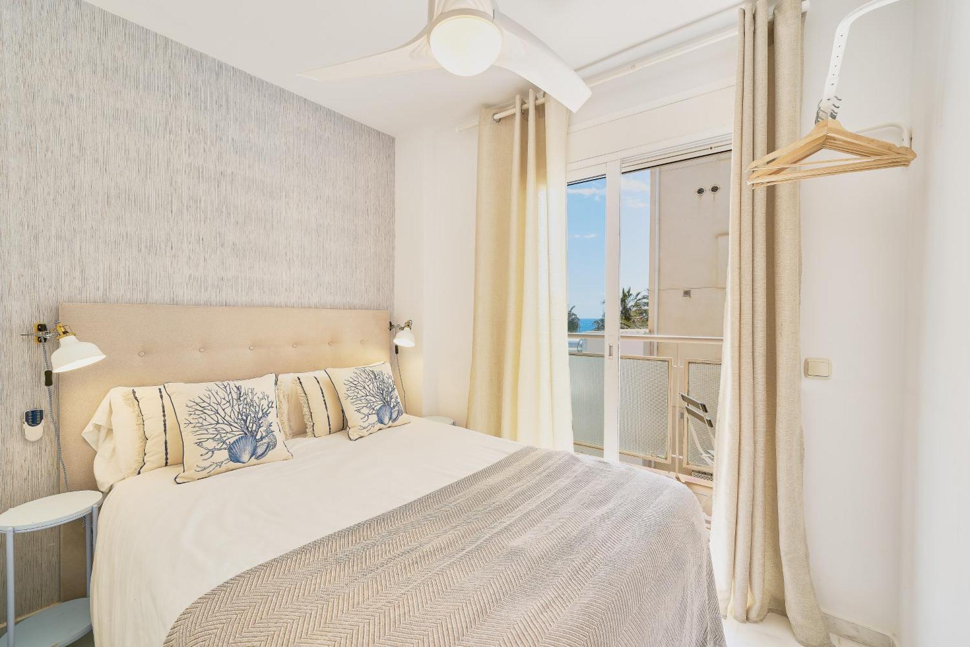 Fuengirola Beach Apartment By Stay Belonio Esterno foto