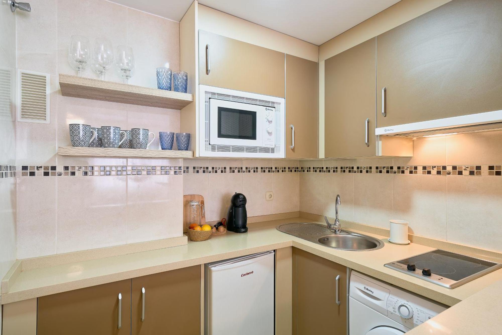 Fuengirola Beach Apartment By Stay Belonio Esterno foto