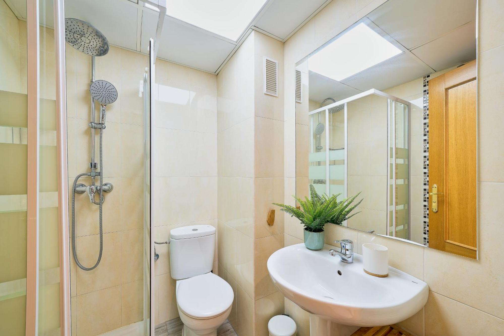 Fuengirola Beach Apartment By Stay Belonio Esterno foto