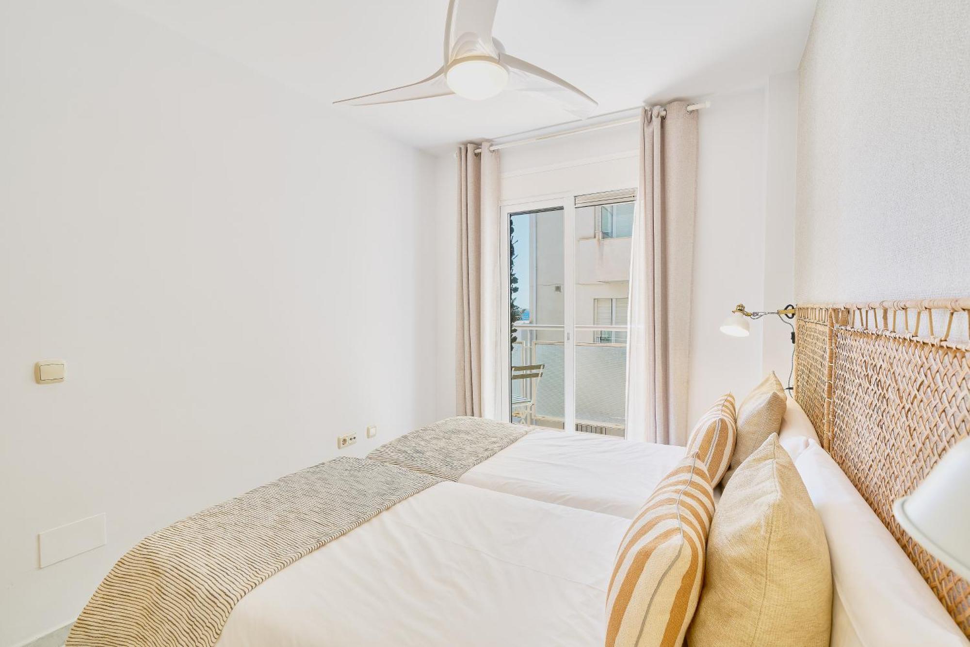 Fuengirola Beach Apartment By Stay Belonio Esterno foto
