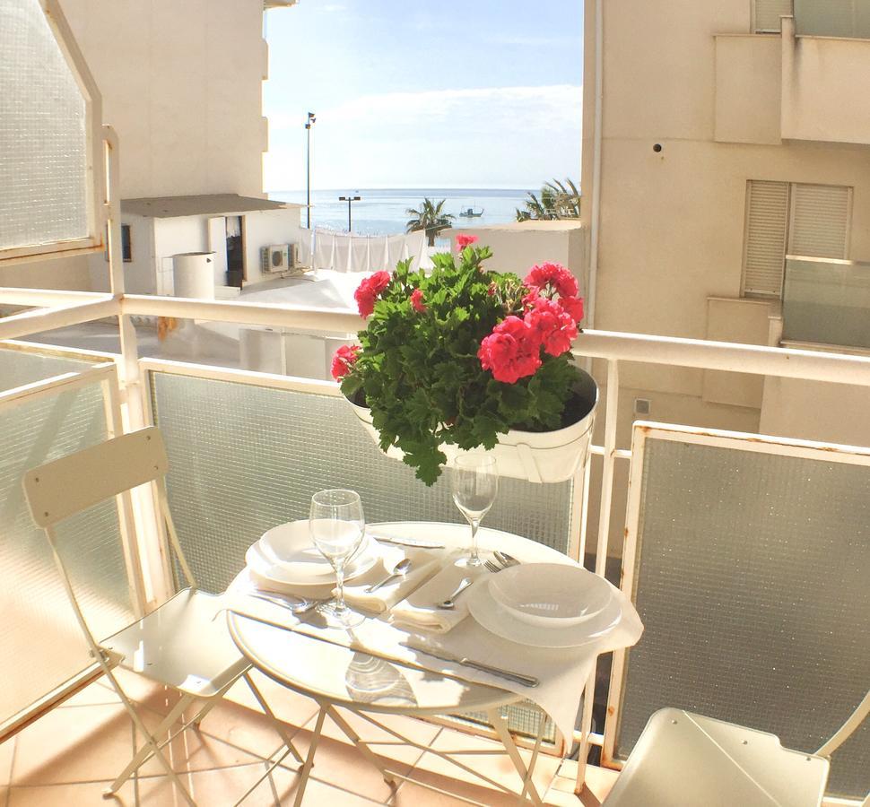 Fuengirola Beach Apartment By Stay Belonio Esterno foto